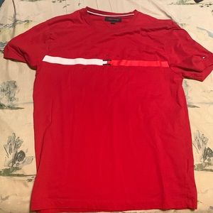 👕 BRAND NEW TOMMY HILFIGER RED SHIRT
